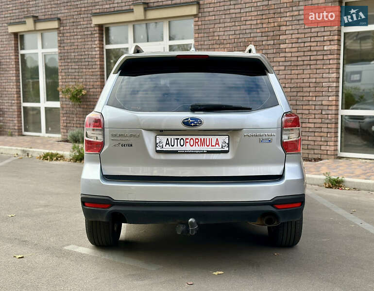 Внедорожник / Кроссовер Subaru Forester 2015 в Киеве фото 12 Внедорожник / Кроссовер Subaru Forester 2015 в Киеве