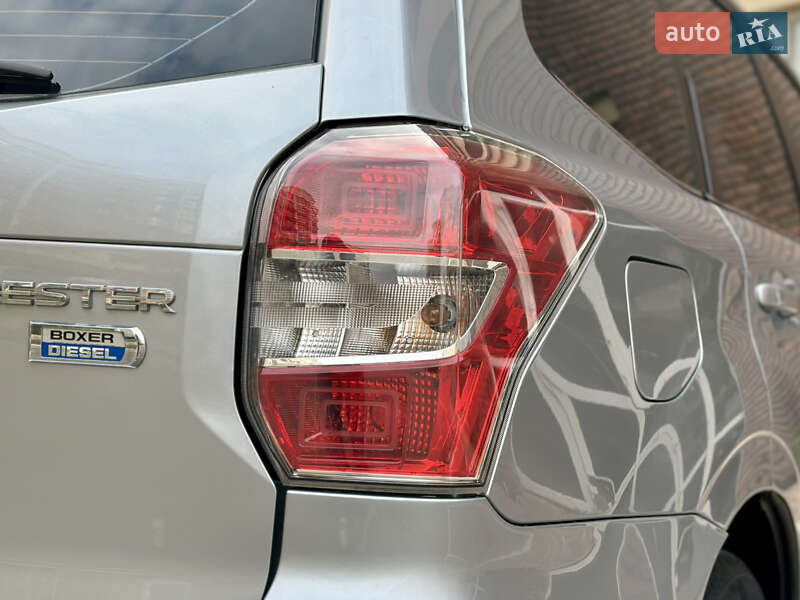 Внедорожник / Кроссовер Subaru Forester 2015 в Киеве фото 14 Внедорожник / Кроссовер Subaru Forester 2015 в Киеве