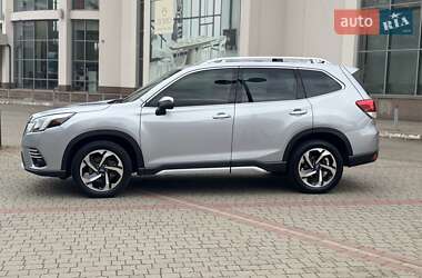 Внедорожник / Кроссовер Subaru Forester 2023 в 
