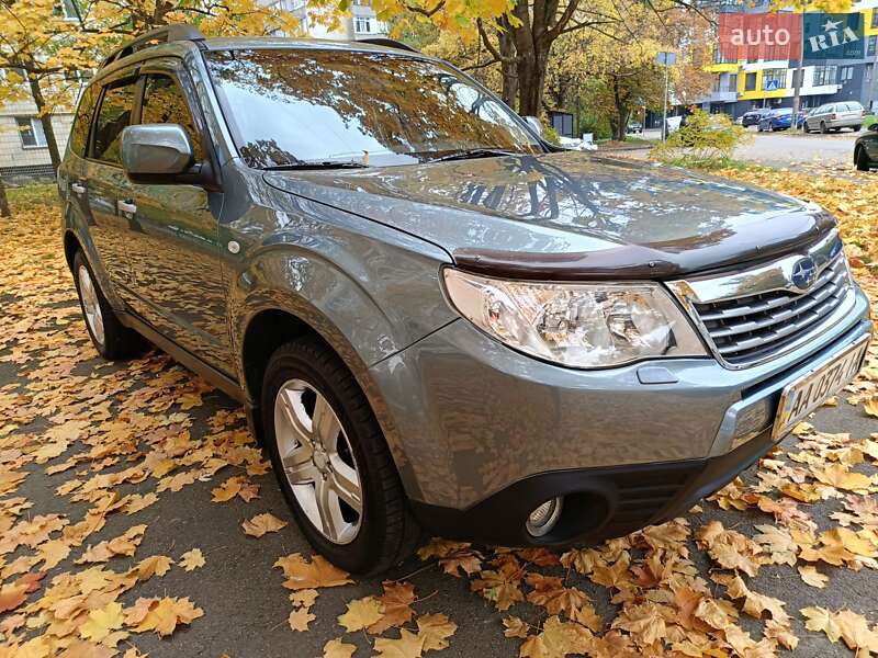 Внедорожник / Кроссовер Subaru Forester 2008 в Киеве