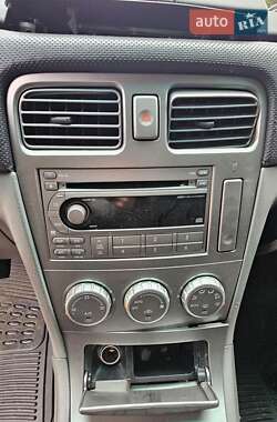 Внедорожник / Кроссовер Subaru Forester 2005 в  фото 12 Внедорожник / Кроссовер Subaru Forester 2005 в