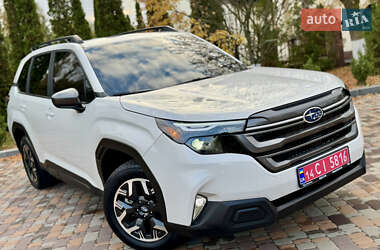 Внедорожник / Кроссовер Subaru Forester 2024 в 