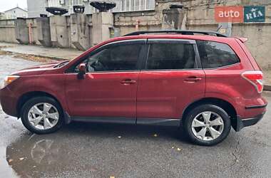 Внедорожник / Кроссовер Subaru Forester 2014 в 