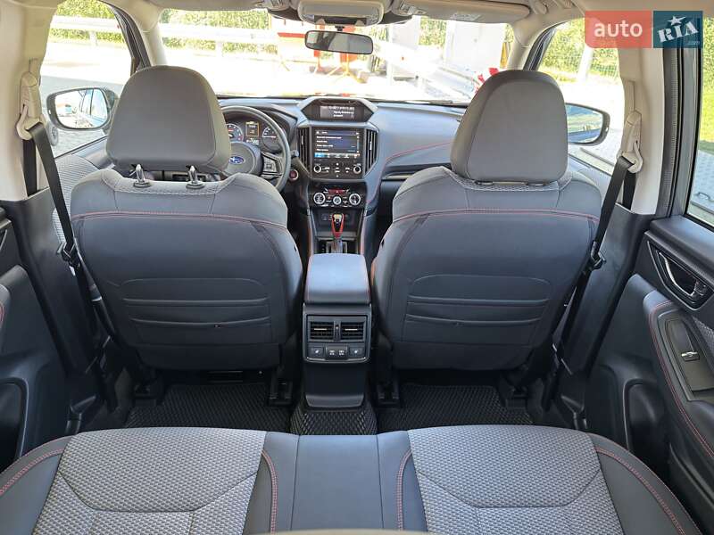 Внедорожник / Кроссовер Subaru Forester 2023 в Киеве