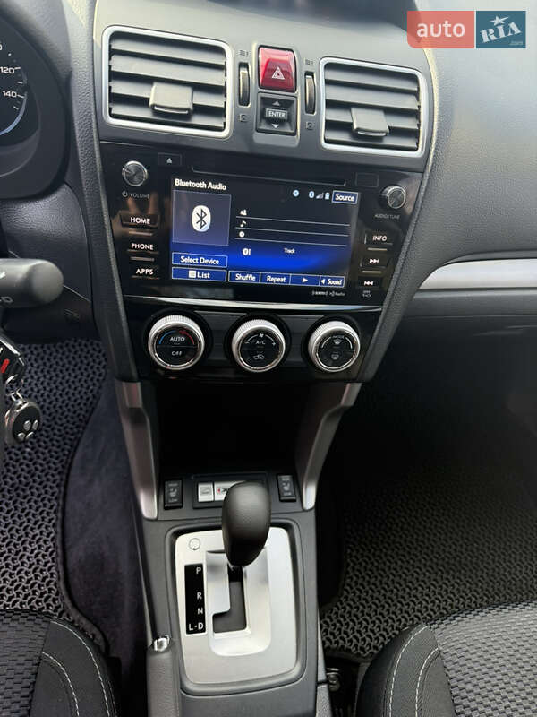 Позашляховик / Кросовер Subaru Forester 2018 в Дніпрі