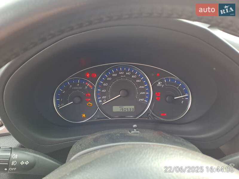 Внедорожник / Кроссовер Subaru Forester 2009 в Могилев-Подольске