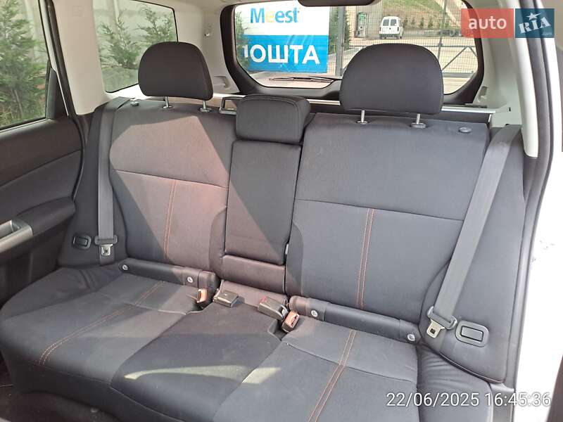 Внедорожник / Кроссовер Subaru Forester 2009 в Могилев-Подольске