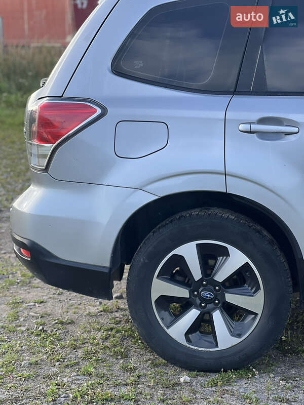 Позашляховик / Кросовер Subaru Forester 2016 в Львові фото 19 Позашляховик / Кросовер Subaru Forester 2016 в Львові