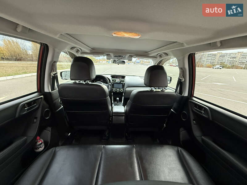 Внедорожник / Кроссовер Subaru Forester 2016 в Киеве