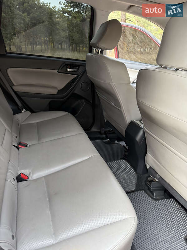 Внедорожник / Кроссовер Subaru Forester 2015 в Днепре фото 12 Внедорожник / Кроссовер Subaru Forester 2015 в Днепре