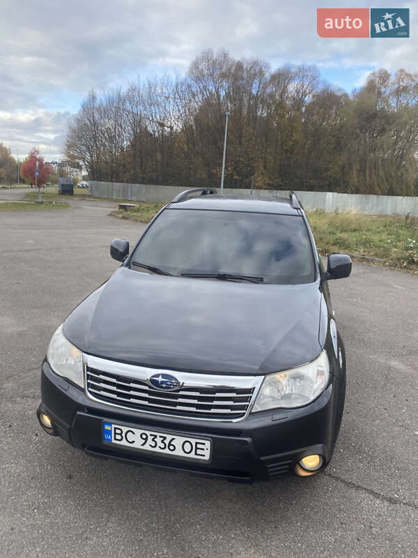 Позашляховик / Кросовер Subaru Forester 2008 в Львові
