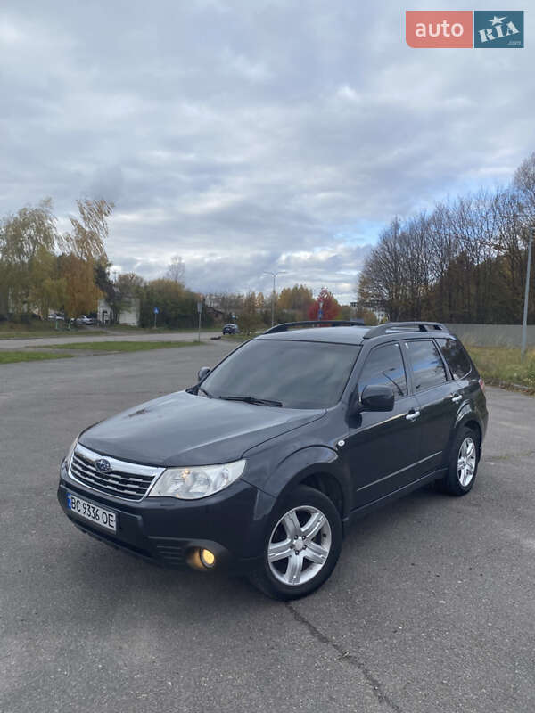 Позашляховик / Кросовер Subaru Forester 2008 в Львові