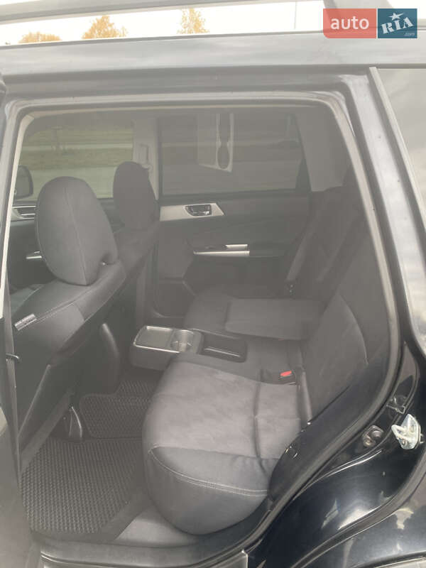 Позашляховик / Кросовер Subaru Forester 2008 в Львові