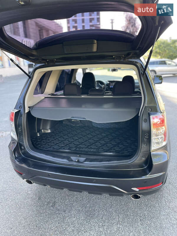 Внедорожник / Кроссовер Subaru Forester 2008 в Киеве