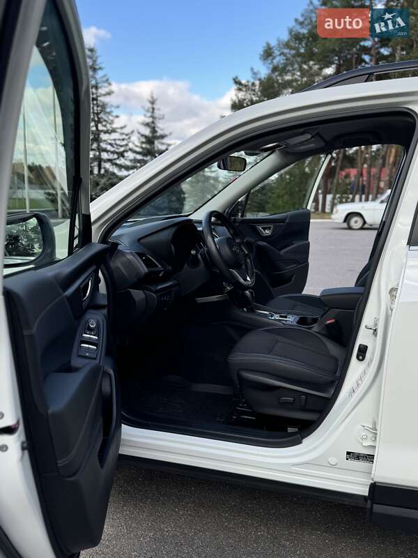 Позашляховик / Кросовер Subaru Forester 2019 в Києві фото 61 Позашляховик / Кросовер Subaru Forester 2019 в Києві