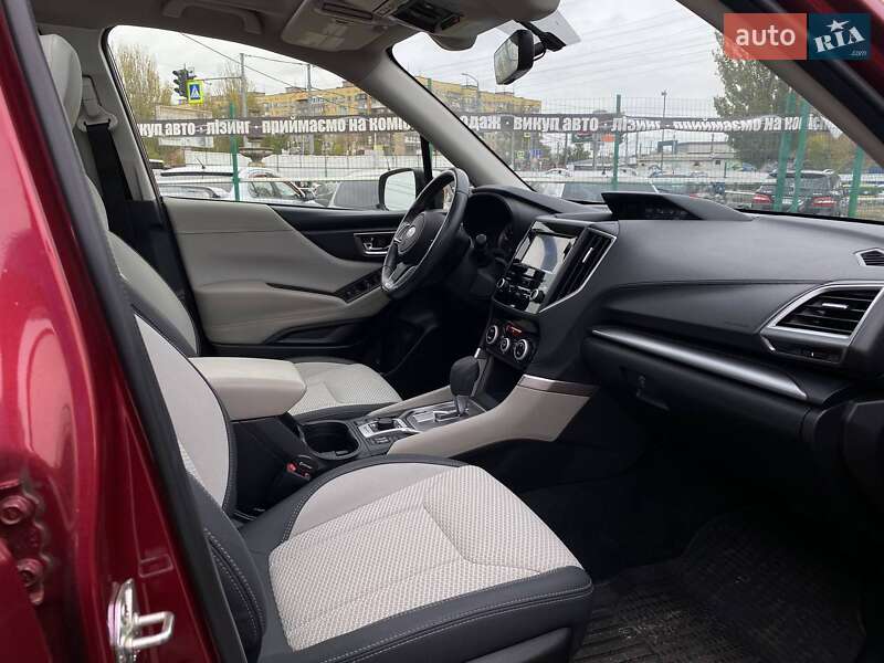 Позашляховик / Кросовер Subaru Forester 2020 в Дніпрі