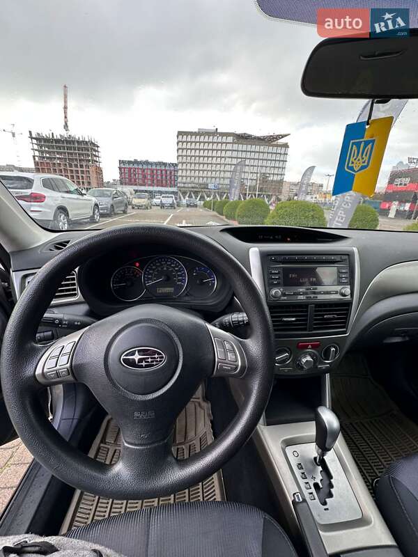 Позашляховик / Кросовер Subaru Forester 2010 в Львові