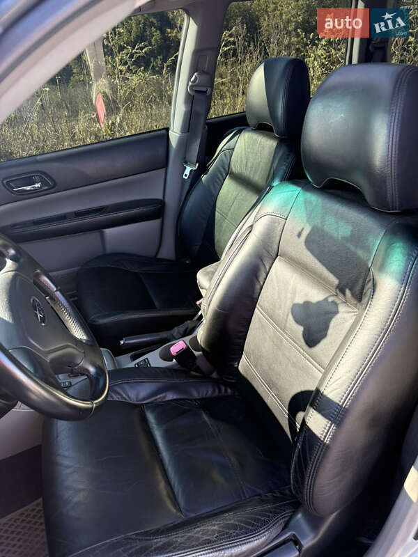 Внедорожник / Кроссовер Subaru Forester 2005 в Гостомеле