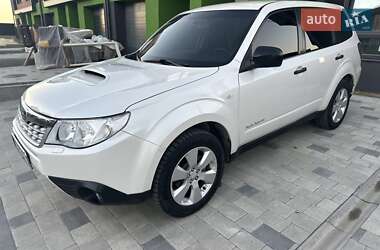 Внедорожник / Кроссовер Subaru Forester 2011 в Тернополе