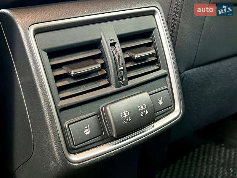 Внедорожник / Кроссовер Subaru Forester 2020 в Киеве