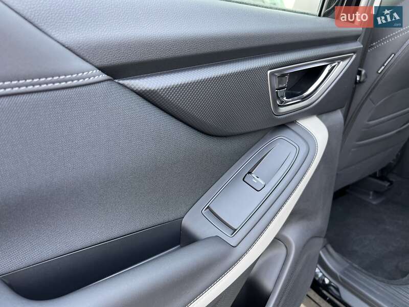 Внедорожник / Кроссовер Subaru Forester 2024 в Киеве