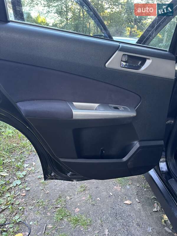 Позашляховик / Кросовер Subaru Forester 2008 в Львові