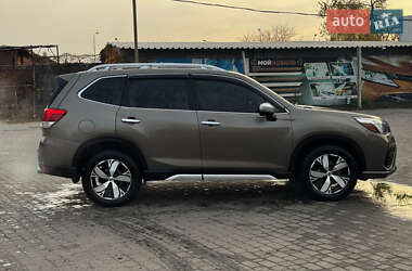 Внедорожник / Кроссовер Subaru Forester 2019 в Харькове