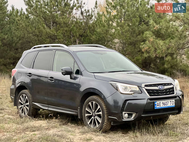 Внедорожник / Кроссовер Subaru Forester 2017 в Днепре