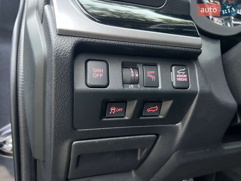 Внедорожник / Кроссовер Subaru Forester 2017 в Днепре