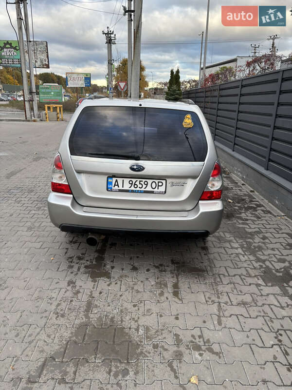 Позашляховик / Кросовер Subaru Forester 2006 в Вишневому фото 5 Позашляховик / Кросовер Subaru Forester 2006 в Вишневому