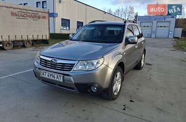 Внедорожник / Кроссовер Subaru Forester 2009 в Косове
