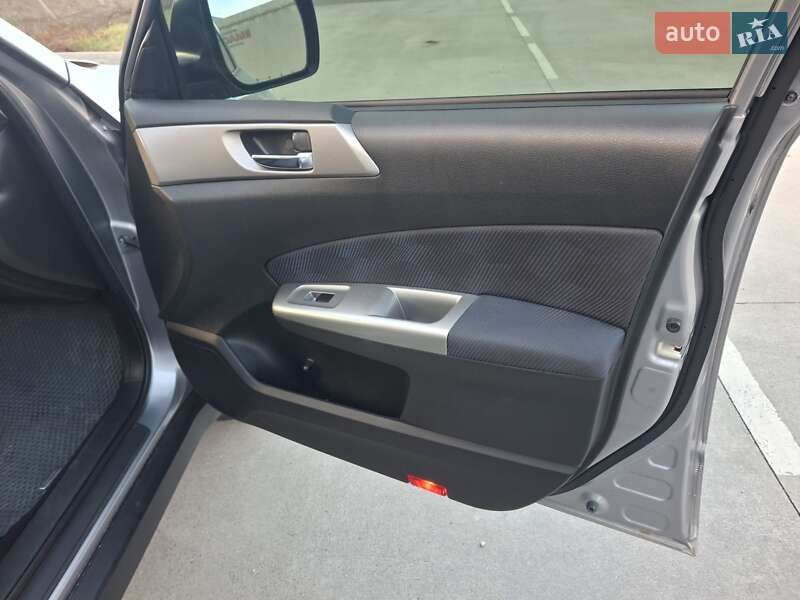 Позашляховик / Кросовер Subaru Forester 2009 в Косові фото 18 Позашляховик / Кросовер Subaru Forester 2009 в Косові