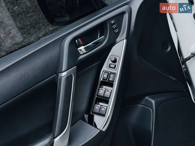 Внедорожник / Кроссовер Subaru Forester 2018 в Харькове