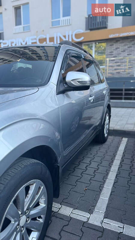 Внедорожник / Кроссовер Subaru Forester 2011 в Киеве
