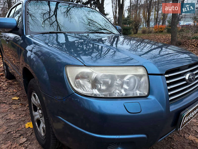 Внедорожник / Кроссовер Subaru Forester 2006 в Киеве