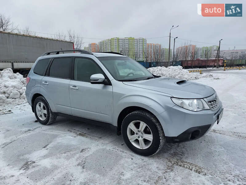 Позашляховик / Кросовер Subaru Forester 2012 в Крюківщині фото 10 Позашляховик / Кросовер Subaru Forester 2012 в Крюківщині