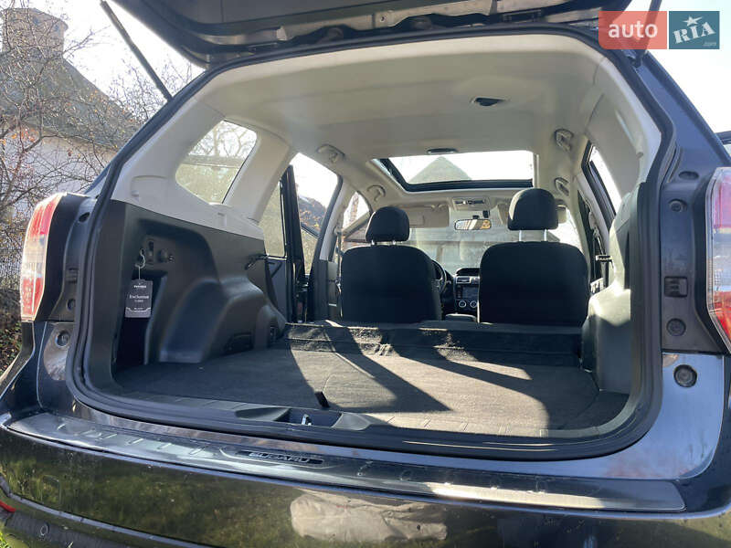 Позашляховик / Кросовер Subaru Forester 2015 в Львові