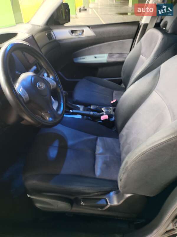 Внедорожник / Кроссовер Subaru Forester 2008 в Львове