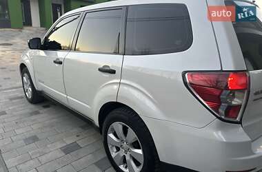 Позашляховик / Кросовер Subaru Forester 2011 в Борщеві