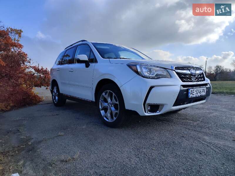 Позашляховик / Кросовер Subaru Forester 2018 в Кам'янському