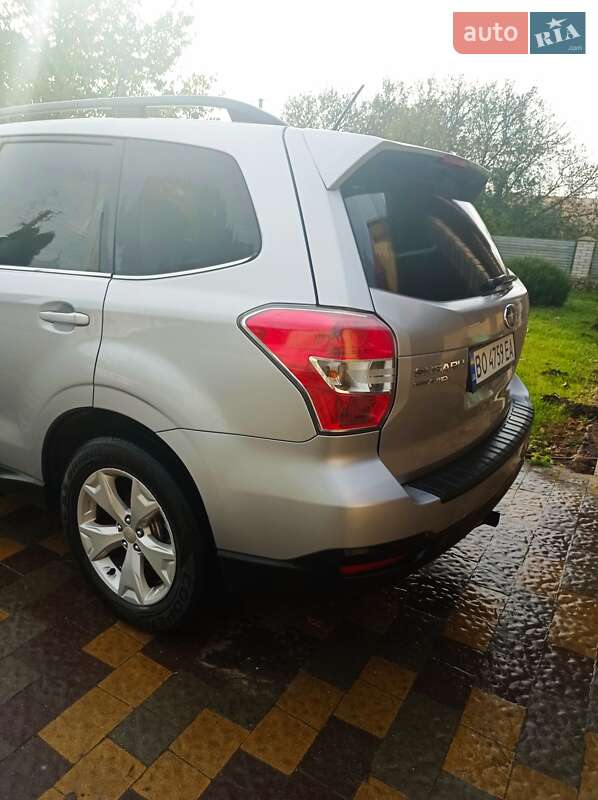 Внедорожник / Кроссовер Subaru Forester 2015 в Тернополе