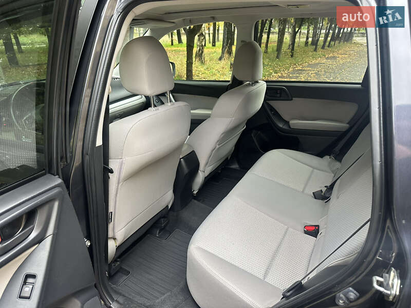 Позашляховик / Кросовер Subaru Forester 2015 в Києві фото 20 Позашляховик / Кросовер Subaru Forester 2015 в Києві