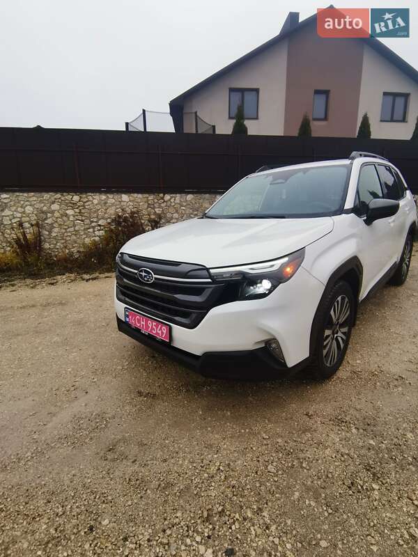 Позашляховик / Кросовер Subaru Forester 2024 в Тернополі