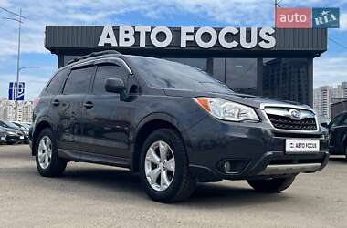 Позашляховик / Кросовер Subaru Forester 2015 в Києві