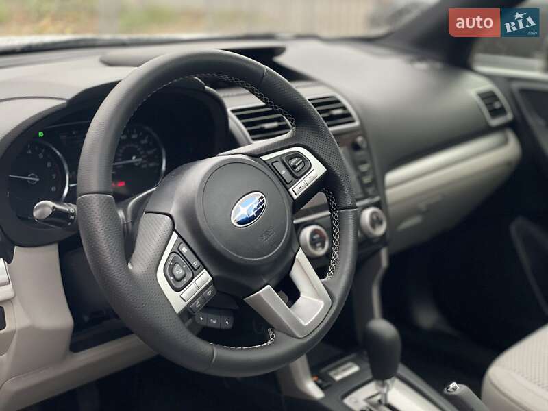 Внедорожник / Кроссовер Subaru Forester 2018 в Днепре