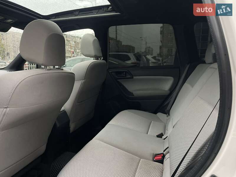 Внедорожник / Кроссовер Subaru Forester 2018 в Днепре