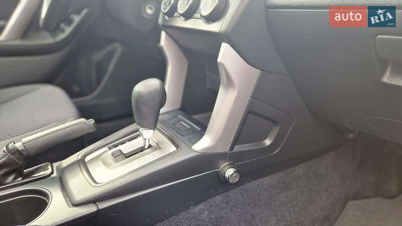 Позашляховик / Кросовер Subaru Forester 2014 в Києві