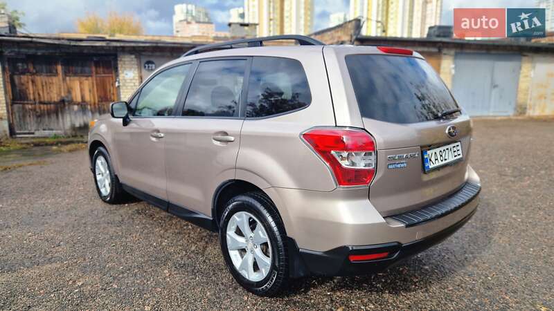 Позашляховик / Кросовер Subaru Forester 2014 в Києві