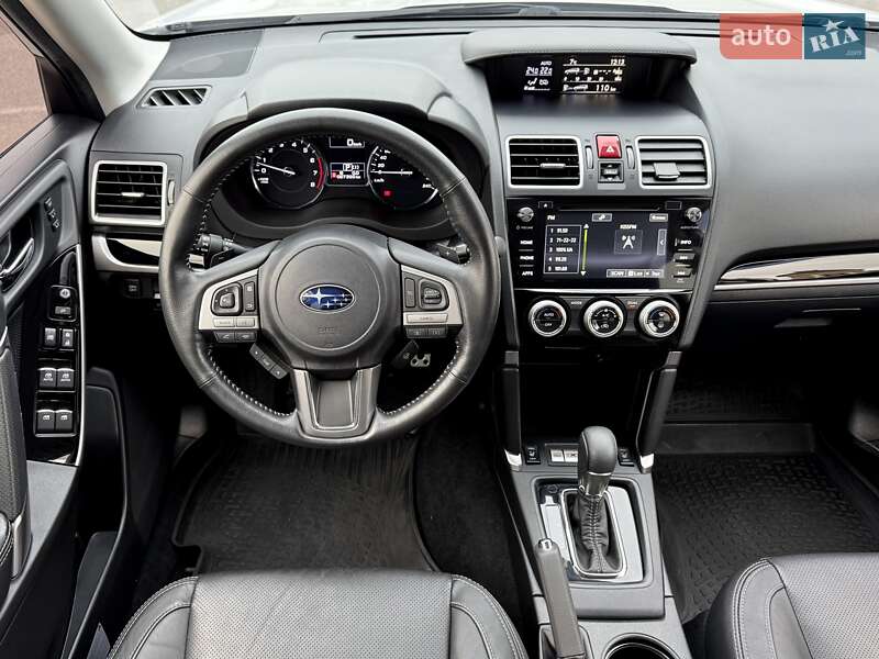 Внедорожник / Кроссовер Subaru Forester 2018 в Киеве