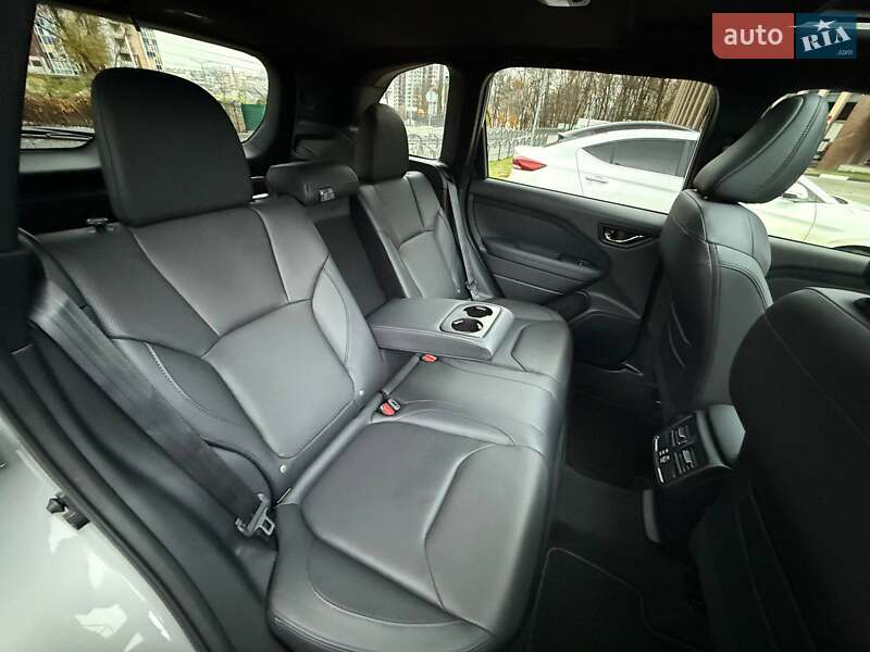 Внедорожник / Кроссовер Subaru Forester 2024 в Харькове